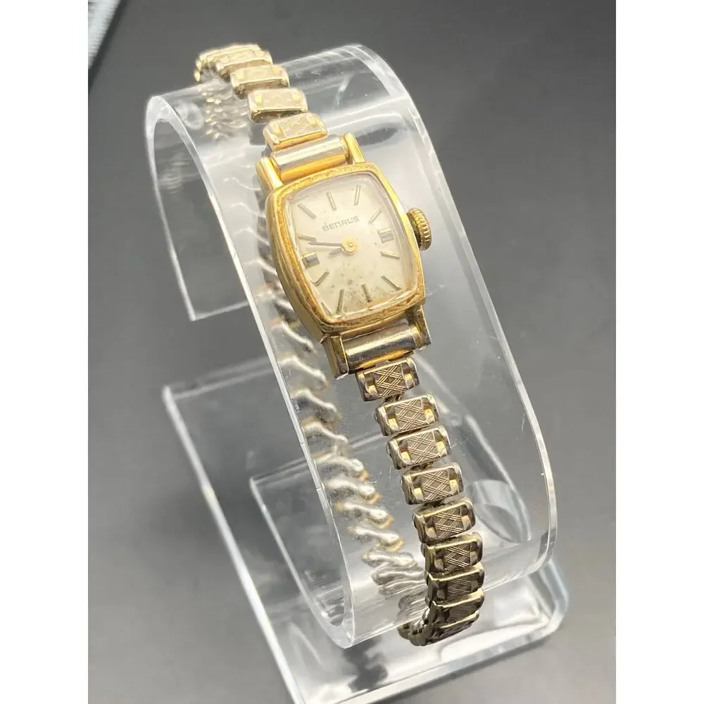 VTG Benrus Mechanical Wind Up Women's Petite Dress Watch 15mm - Expandable Runs